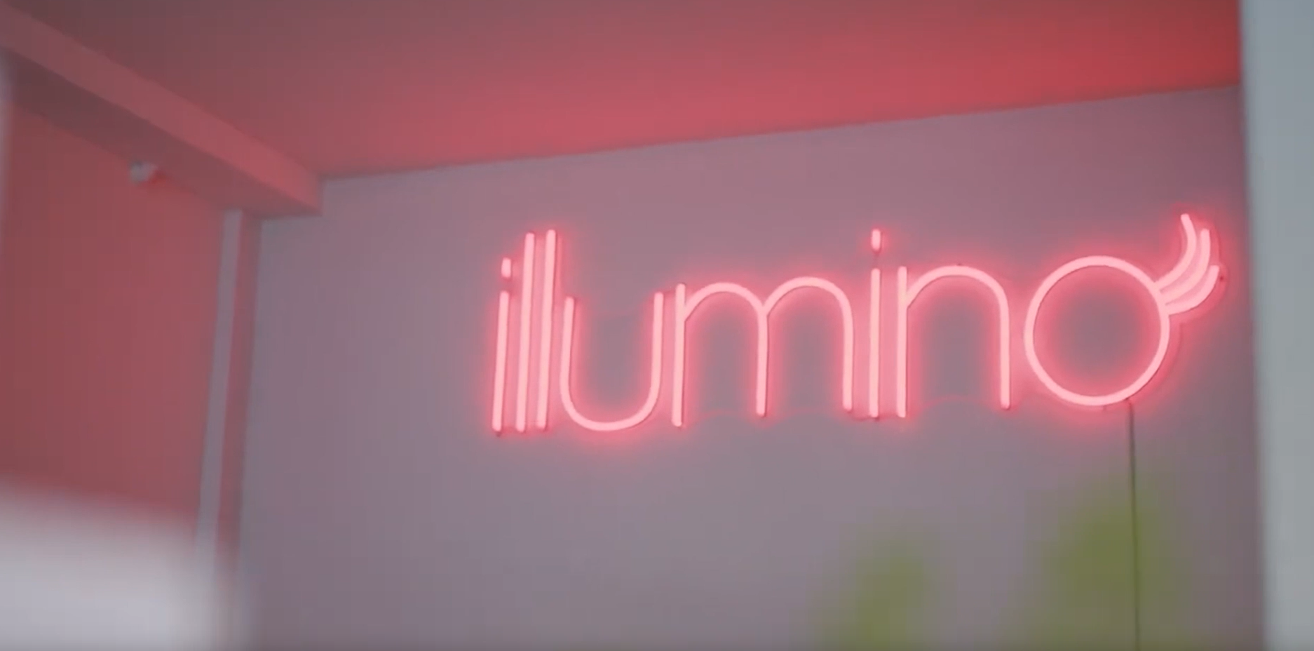 illumino紹介動画動画がロードされます。
